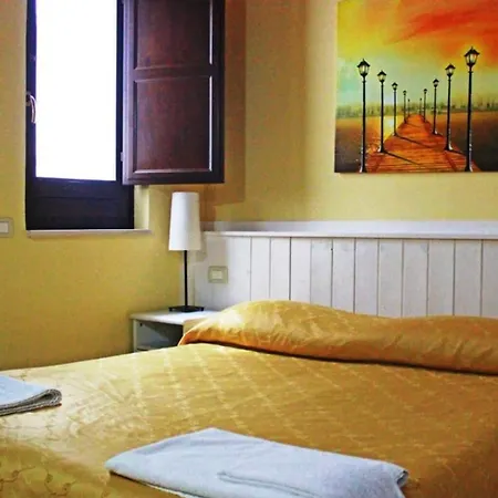 فندق مبيت وإفطار Triskeles 4*